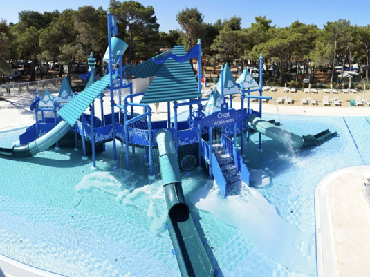 Cikat аквапарк - остров Мали Лошинь