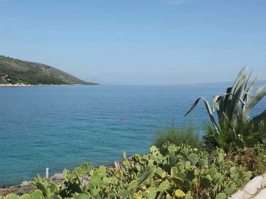 Пляжи острова Чиово - ривьера города Трогир. Фото 3