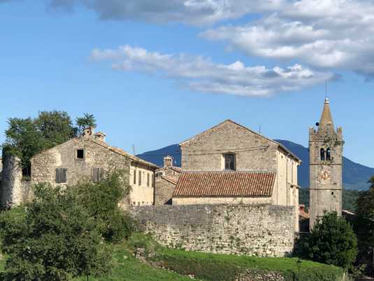 Хум / Hum самый маленький город. Фото 1