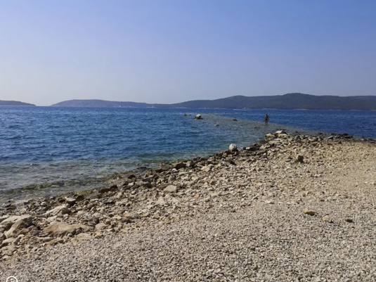 Пляжи Шибеника 1. Фото с sandee.com