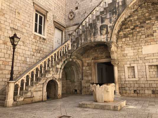 Трогир город-курорт. Фото 2