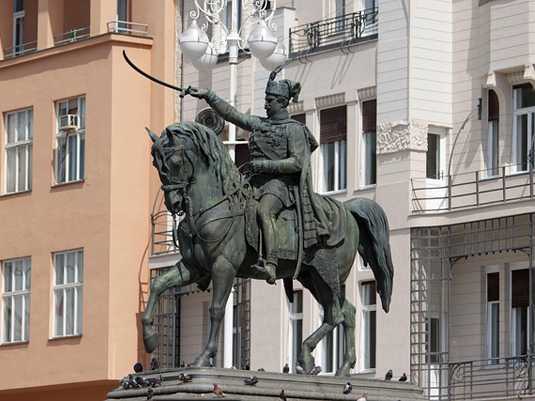 Загреб Памятник Бану Йосипу Йелачичу