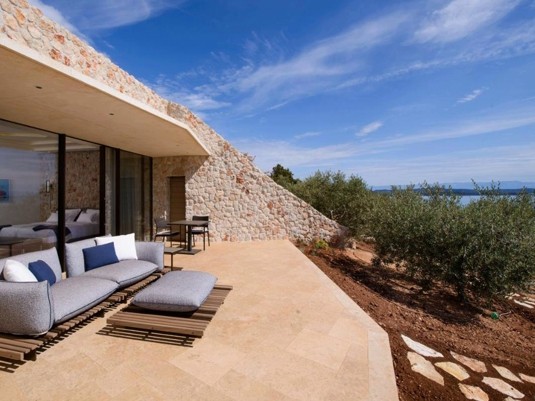 Самый необычный марсианский отель Хорватии. Фото 5