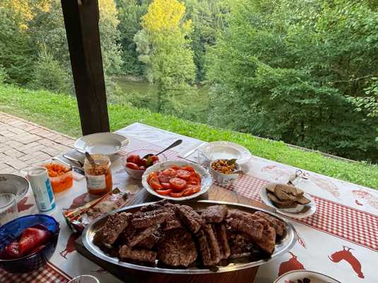 Снять домик на берегу речки. Фото 3