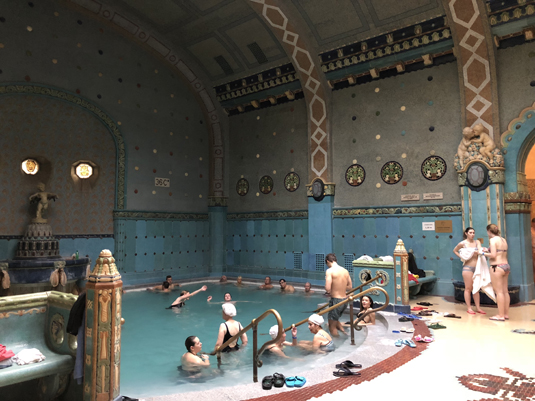 Хорватия-Венгрия. Купальня Геллерт / Gellert Будапешта. Фото 1