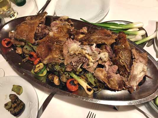 Где поесть вкусно барана в Хорватии? Ресторан Perlica 