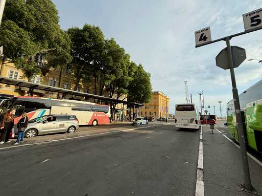 Автобусный вокзал Риеки. Кофе на море одним днём из Загреба